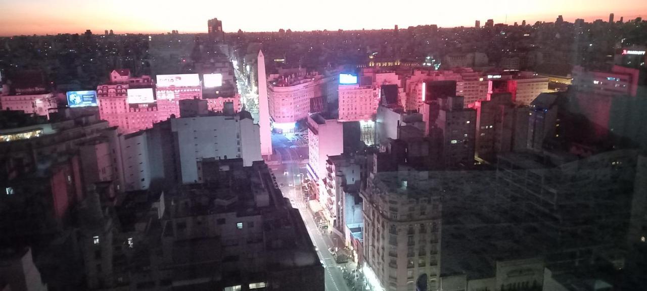Que Mejor Vista Del Obelisco Piso A La Calle Corrientes Buenos Aires Dış mekan fotoğraf