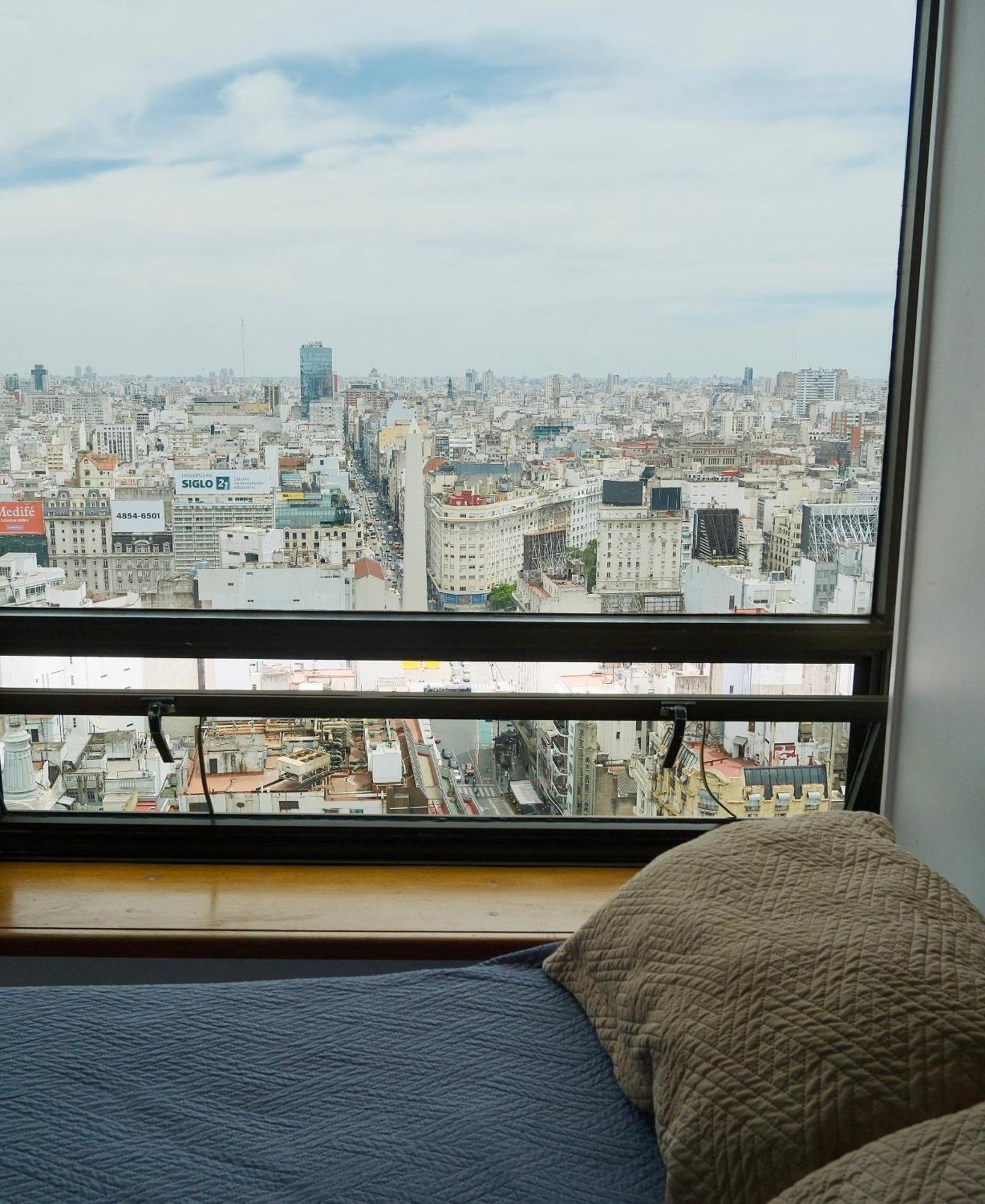 Que Mejor Vista Del Obelisco Piso A La Calle Corrientes Buenos Aires Dış mekan fotoğraf